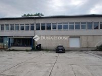 Eladó családi ház, Tatabányán 299 M Ft, 30 szobás