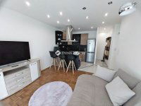 Kiadó téglalakás, albérlet