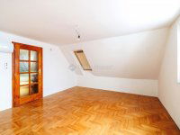 Eladó családi ház, Etyeken 220 M Ft, 4 szobás