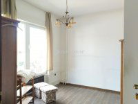 Eladó családi ház, Dunaharasztin 129 M Ft, 9 szobás