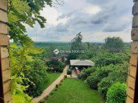 Eladó üzlethelyiség