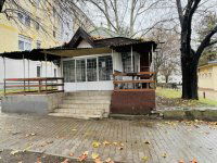 Eladó üzlethelyiség