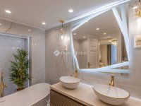 Eladó téglalakás, V. kerületben 159.9 M Ft, 3 szobás