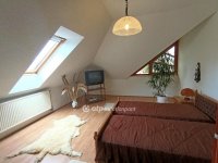 Eladó családi ház, Érden 228.2 M Ft, 7 szobás