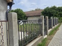 Eladó családi ház, Versegen 32.5 M Ft, 1+1 szobás