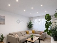 Eladó panellakás, Szegeden 62.9 M Ft, 3 szobás