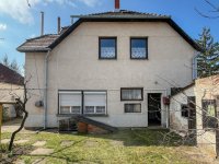 Kiadó családi ház, albérlet, Tatán 250 E Ft / hó, 5 szobás