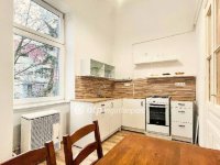 Eladó téglalakás, Győrött 69.999 M Ft, 2 szobás