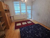 Eladó téglalakás, Nyíregyházán 47.5 M Ft, 3 szobás