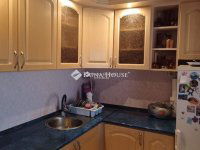 Kiadó panellakás, albérlet, Pécsett, Nagy Imre úton, 3 szobás