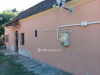 Eladó családi ház, Ajkán 14.9 M Ft, 2 szobás