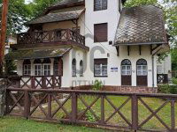 Eladó családi ház, Balatonlelleén 268 M Ft, 14 szobás