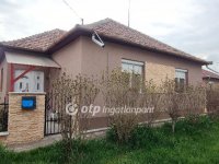 Eladó családi ház, Kengyelen 31.99 M Ft, 2 szobás