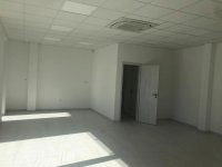 Kiadó üzlethelyiség