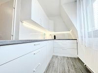 Eladó panellakás, Debrecenben 60.9 M Ft, 1+2 szobás