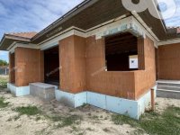 Eladó ikerház, Kecskeméten 125 M Ft, 5 szobás