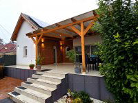 Eladó családi ház