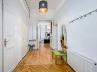 Eladó téglalakás, VI. kerületben 150 M Ft, 4 szobás