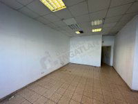 Kiadó üzlethelyiség