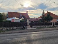 Eladó üzlethelyiség, Jászteleken 90 M Ft, 3 szobás