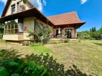 Eladó családi ház, Pécsett 139 M Ft, 6 szobás