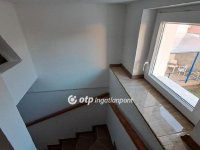 Eladó családi ház, Kecskeméten 85 M Ft, 6+1 szobás
