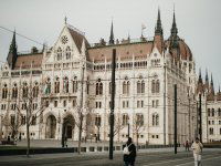 Eladó téglalakás, Budapesten, V. kerületben 89.9 M Ft, 2 szobás