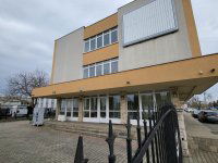 Eladó üzlethelyiség, Debrecenben 1123.95 M Ft, 10 szobás