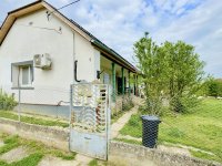 Eladó családi ház, Decsen 26.9 M Ft, 3 szobás