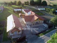Eladó családi ház, Úrhidán 239 M Ft, 6+7 szobás