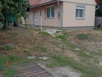 Eladó családi ház, Tóalmáson 36.9 M Ft, 1 szobás