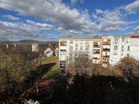 Eladó panellakás, Pécsett, Fagyöngy utcában 47.9 M Ft, 3 szobás