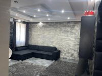 Eladó családi ház, XV. kerületben 199.9 M Ft, 7 szobás