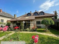 Eladó családi ház, XVI. kerületben 260 M Ft, 4 szobás