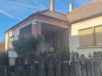 Eladó családi ház