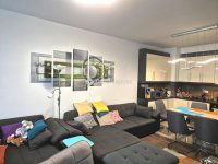 Eladó téglalakás, Siófokon 185 M Ft, 3 szobás