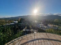 Eladó családi ház, III. kerületben 325 M Ft, 8 szobás