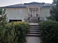 Eladó családi ház, Szigetmonostorban 250 M Ft, 4 szobás