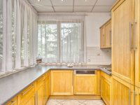 Eladó családi ház, Törökbálinton 365 M Ft, 9 szobás