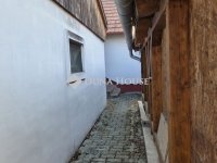 Eladó családi ház, Leányfaluban 159.9 M Ft, 3 szobás