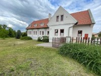 Eladó hotel, Fertőhomokon 215 M Ft, 8 szobás