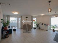 Eladó téglalakás, IX. kerületben 179.9 M Ft, 3 szobás