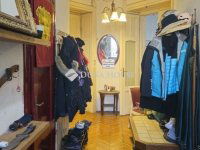 Eladó téglalakás, XII. kerületben 154 M Ft, 5 szobás