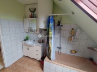 Eladó családi ház, Tatabányán 124.99 M Ft, 8 szobás