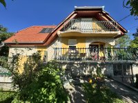 Eladó családi ház, Pécsett 78 M Ft, 2 szobás