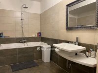 Eladó ipari ingatlan, Hódmezővásárhelyen 108 M Ft