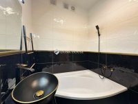 Eladó téglalakás, Pécsett 43.9 M Ft, 2 szobás