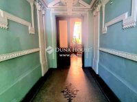 Eladó üzlethelyiség