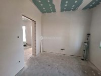 Eladó ikerház, Monoron 87.5 M Ft, 4 szobás / költözzbe.hu