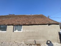 Eladó családi ház, Rádfalván 13.8 M Ft, 2 szobás